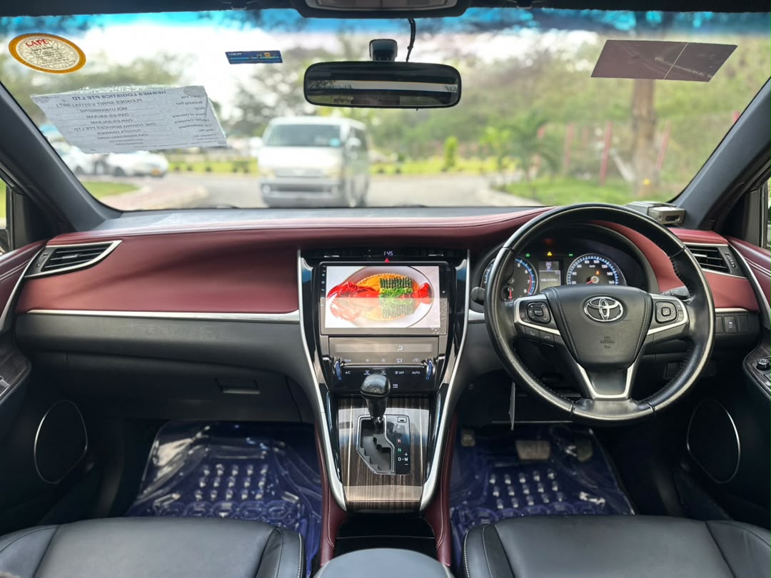 TOYOTA HARRIER NEW MODEL thumbnail 5